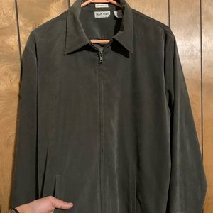 Light weight jacket bundle!! 🧥